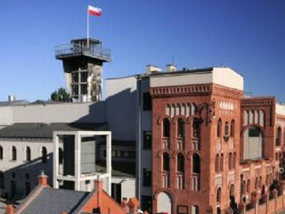 华沙起义博物馆