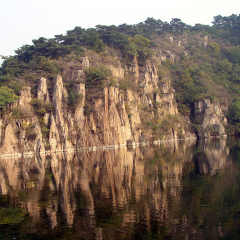 燕塞湖