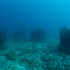 Statue underwater