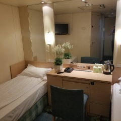 中华泰山号ISA2内舱两人间