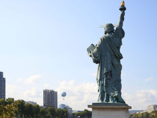 巴黎自由女神像