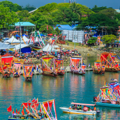 SEMPORNA SABAH, MALAYSIA - APR 22, 2017: Traditional Bajau's boat called Lepa-Lepa decorated with colorfull Sambulayang flag during Regatta Lepa in Semporna.