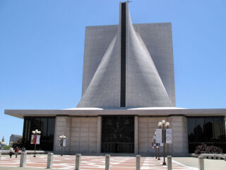 旧金山圣玛丽大教堂