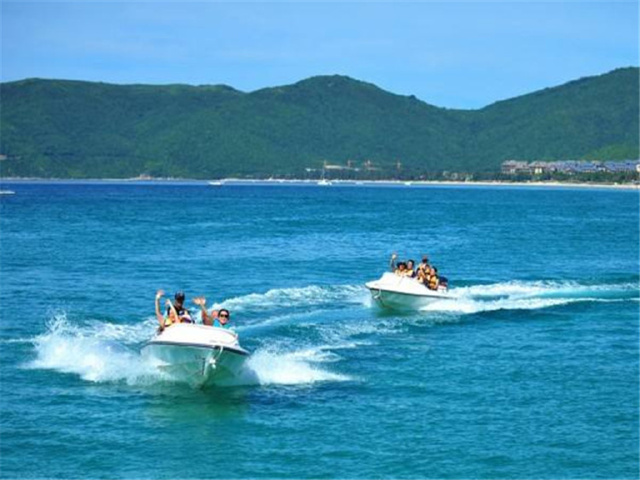  大连金石滩-国家地质公园1日游>渔船出海垂钓,吃美味海鲜午餐,乘快艇