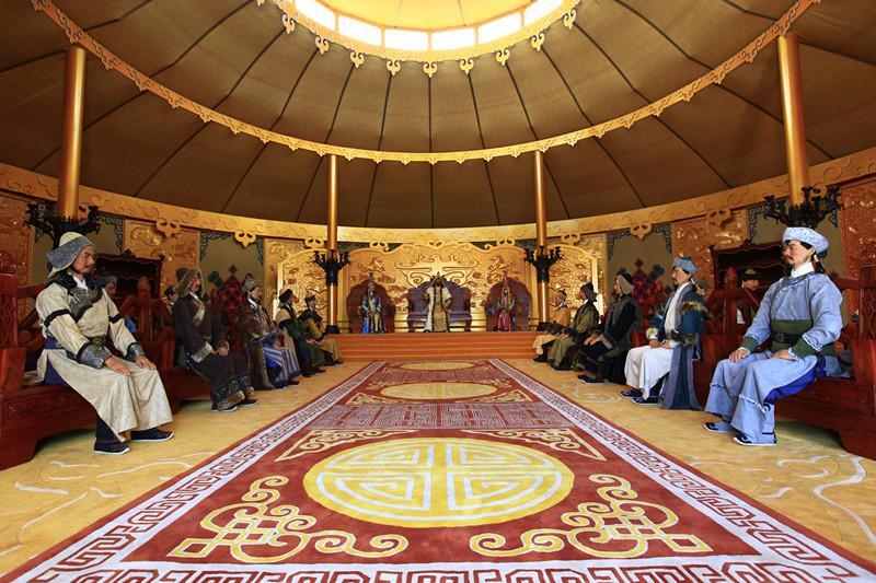 京北草原大汗行宫里的一只鹰