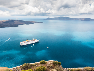 上海吴淞口国际邮轮港