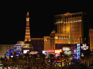 巴黎酒店埃菲尔铁塔