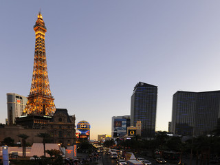 巴黎酒店埃菲尔铁塔