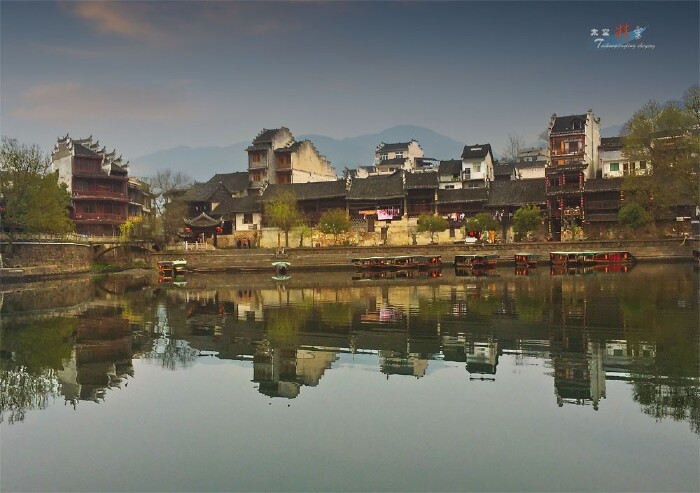轻妆出行#游古镇赏花海 秀山心动之旅(途牛首发)