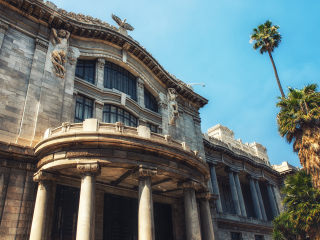 墨西哥国家美术宫