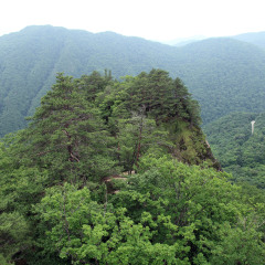 五女峰
