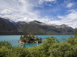 西藏林芝巴松措景区