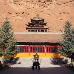 甘肃马蹄寺千佛洞