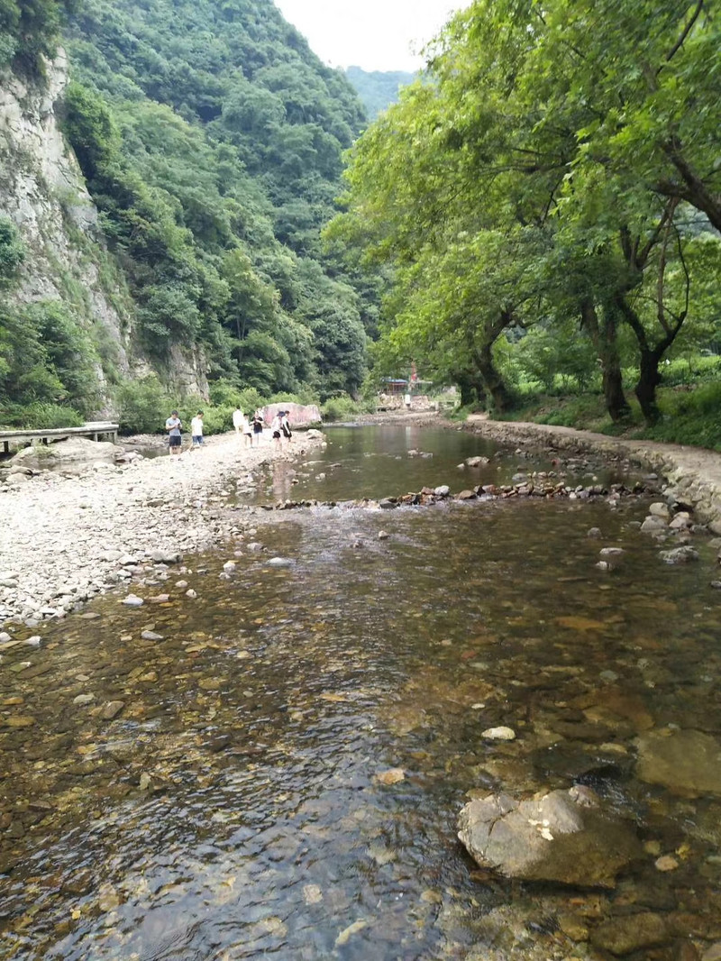 水墨汀溪是國家aaaa級旅遊景區,位於安徽省宣城市涇縣.