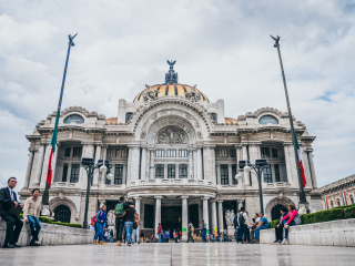 墨西哥国家美术宫