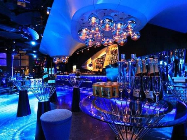 芭堤雅天空酒吧sky bar