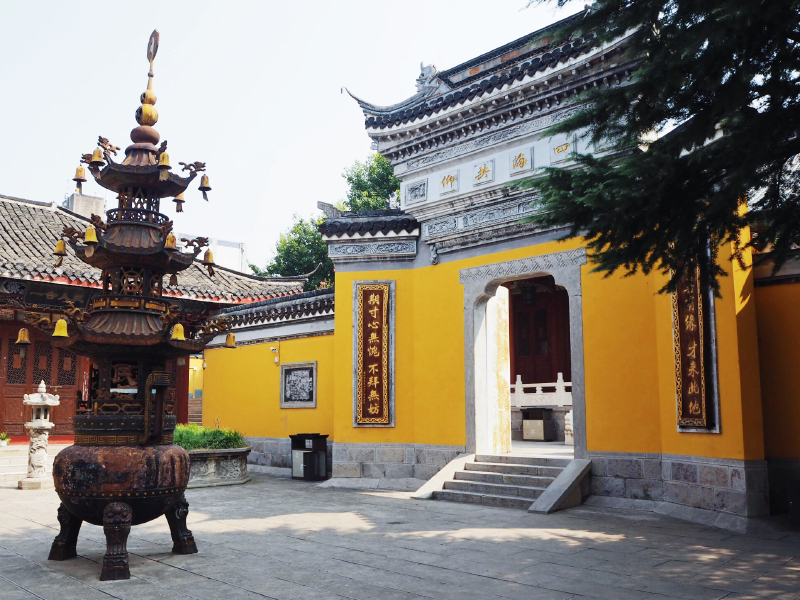 关王庙.把关公当作王供奉起来,想必当地人一定都是重情重义的好汉