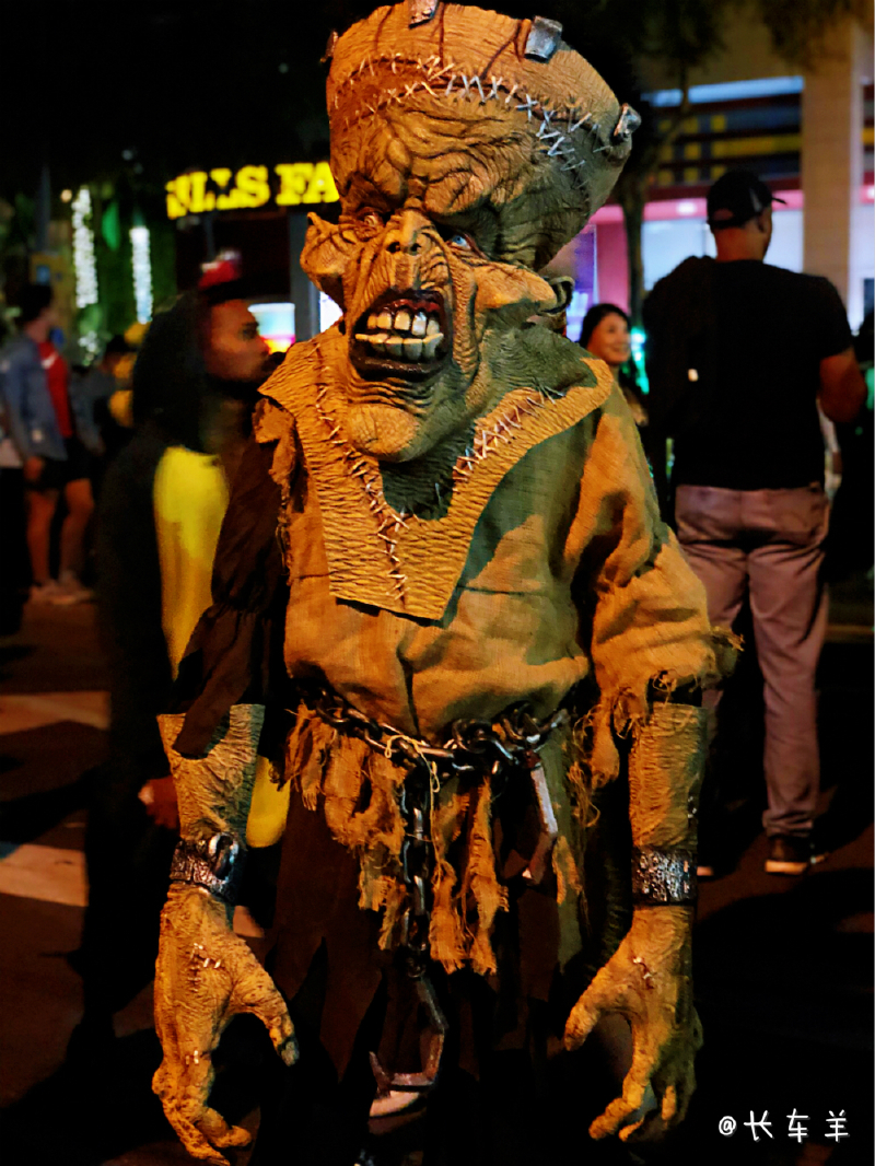 "妖魔鬼怪"全出动,这可能是全球最大规模的万圣节游行了
