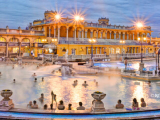 赛切尼浴场&泳池