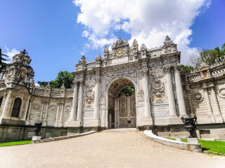 多尔玛巴赫切宫