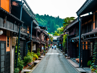 高山