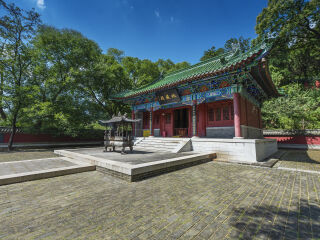 灵岩寺