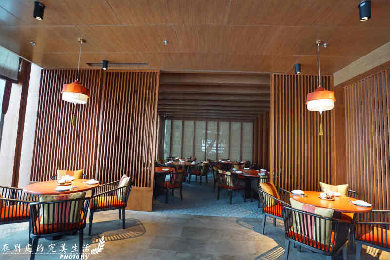 并配有镇江地方特色菜肴,经典菜品,呈奉精致,健康的江南美味