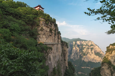 <河南-少林寺+龙门石窟+清明上河园+云台山+太行山6日游>纯玩0购,含农家特色餐/避暑云台山,探秘莫高窟,当地游 <河南-少林寺+龙门石窟+清明上河园+云台山+太行山6日游>纯玩0购,含农家特色餐/避暑云台山,探秘莫高窟,当地游