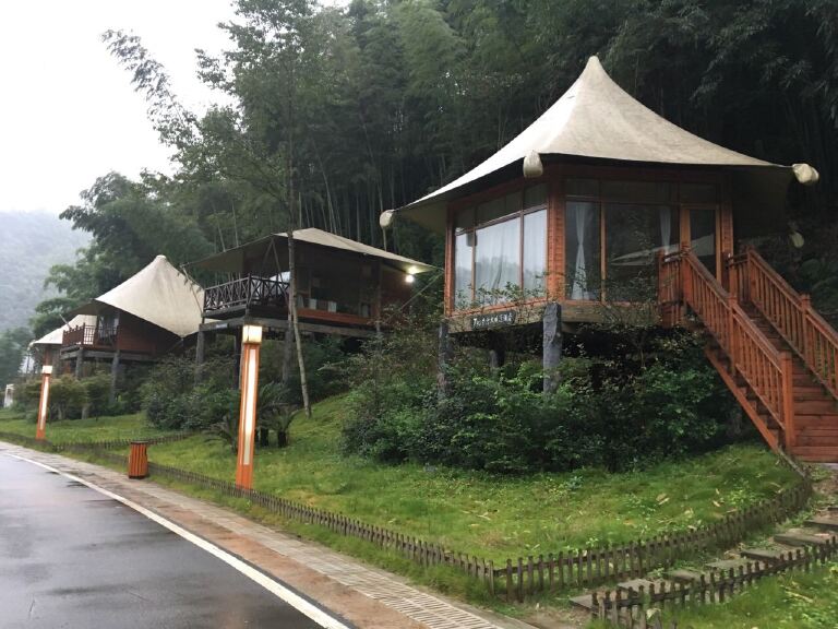 赤水大瀑布酒店