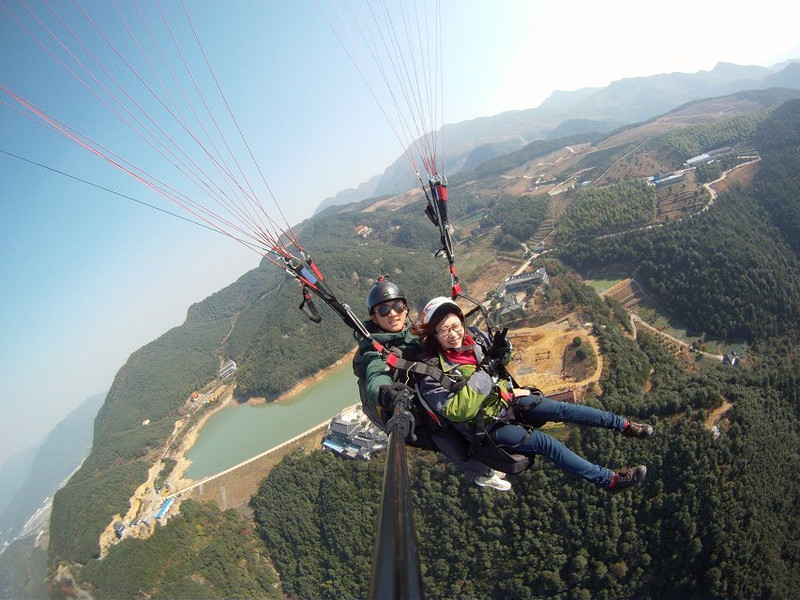 浙江杭州富阳永安山滑翔伞基地教练带飞体验票