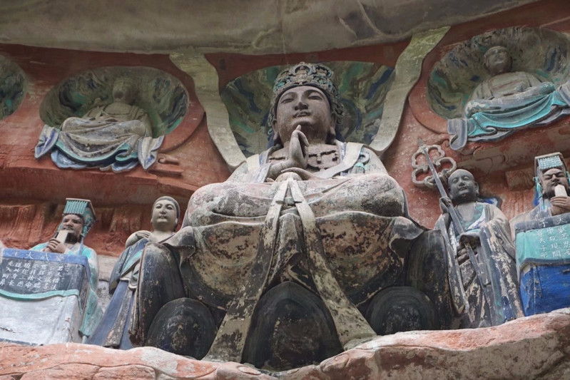 大足石刻地藏王菩萨图片