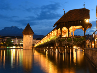 卡佩尔桥和水塔