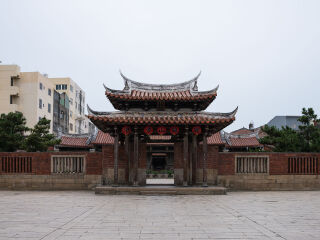 鹿港龙山寺