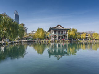 五龙潭