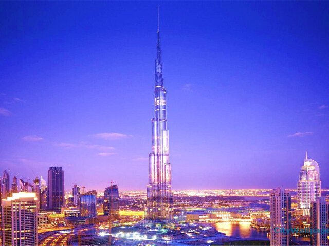 哈利法塔(burj khalifa tower)原名迪拜塔(burj dubai),又称迪拜大厦
