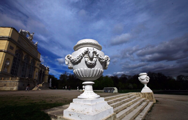 奥地利-维也纳美泉宫雕塑