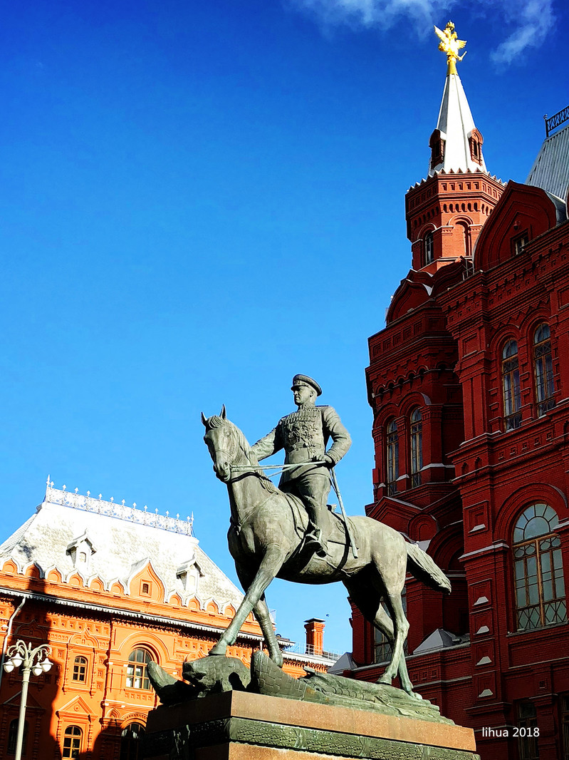 莫斯科红场的雕塑是谁图片