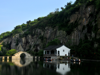 绍兴东湖景区