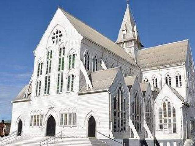 南非+迪拜7晚10日游 3晚开普敦住宿,参观葡萄