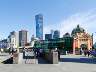 弗林德斯街火车站