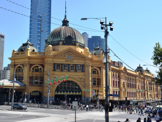 弗林德斯街火车站