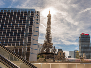 巴黎酒店埃菲尔铁塔