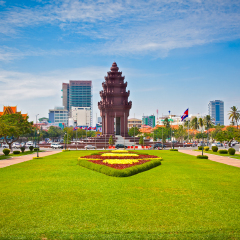 Independence Monument (Vimean Ekareach) in Phnom Penh, Cambodia . 
