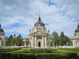赛切尼浴场&泳池