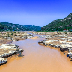 Yellow River Hukou Waterfall Natural Scenery