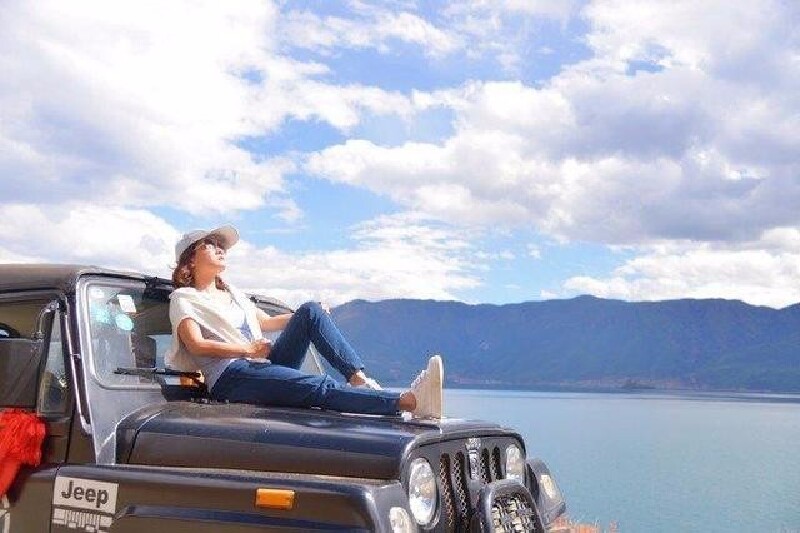 天堂向左西南向右泸沽湖狂野吉普车旅拍