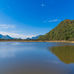 秋季湖北神农架大九湖自然风景