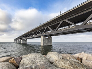 马尔默厄勒海峡大桥