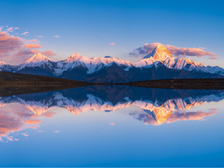 贡嘎山
