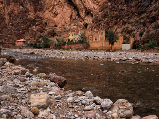 摩洛哥7晚10日游 阿联酋航空上海直飞往返 免